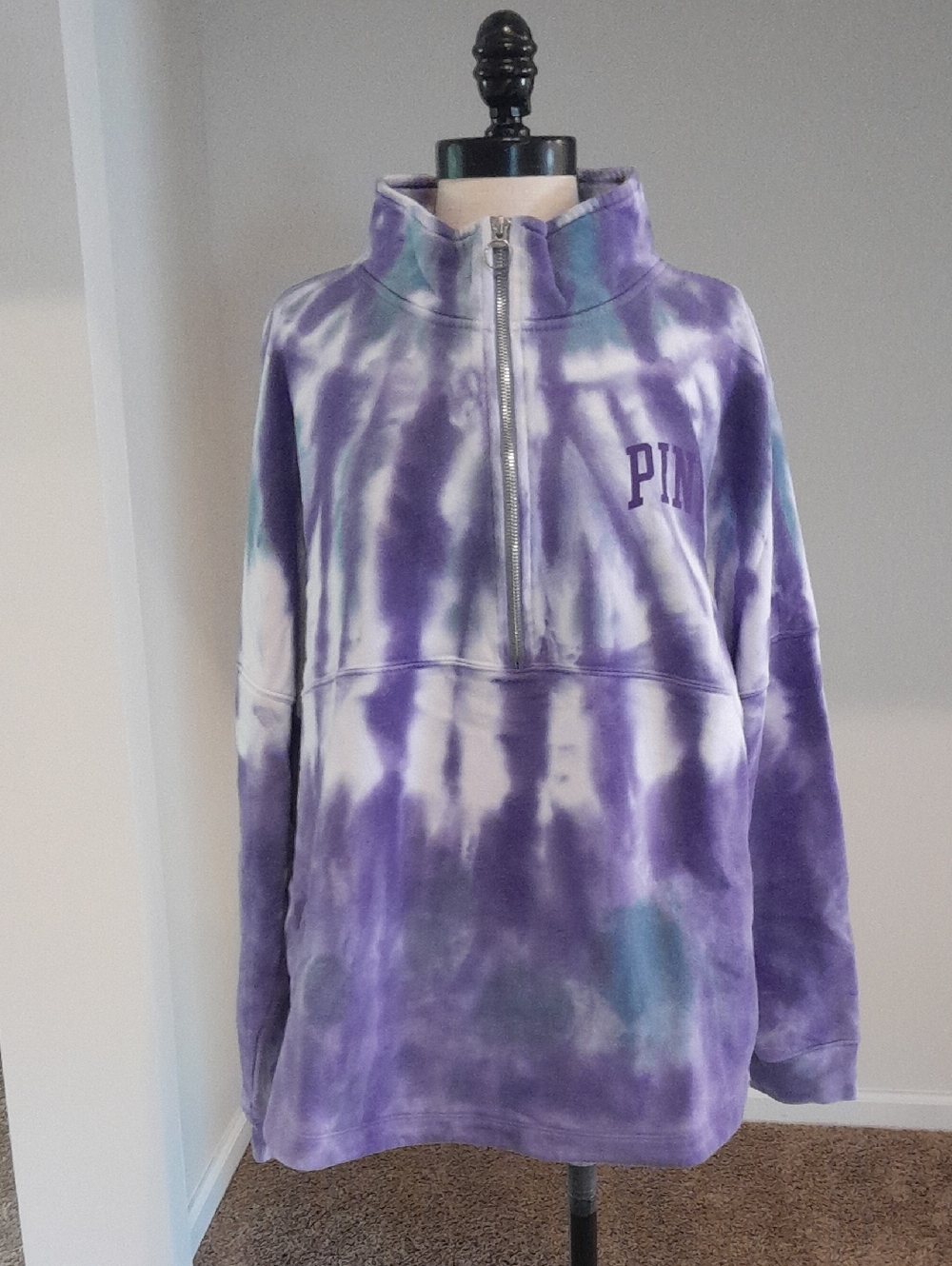PINK Victoria's Secret Purple & White Tie-Dye Half-Zip Pullover